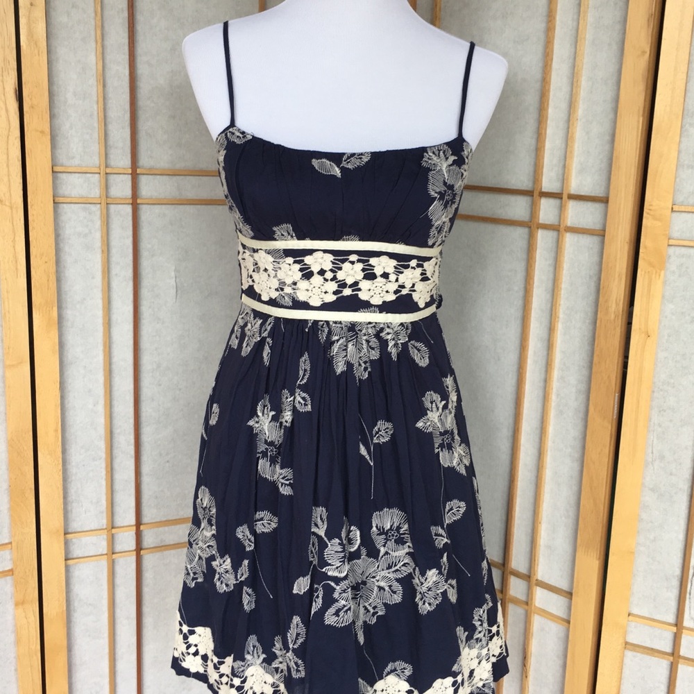 Summer floral embroidered dress